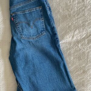 Levi’s Ribcage Straight Ankle